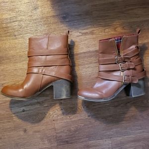 2/$35 ~ Rock Candy Booties!